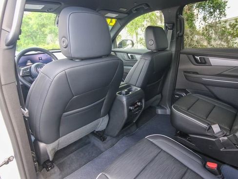Used 2026 Buick Enclave Sport Touring w/ Power Package FWD image 26