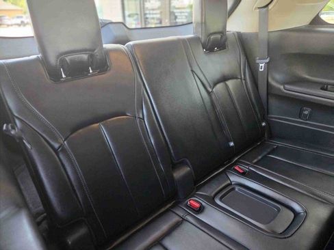 Used 2023 INFINITI QX60 Luxe w/ Vision Package AWD/4WD image 28