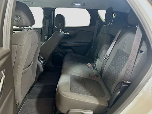Used 2020 Chevrolet Blazer LT FWD image 21