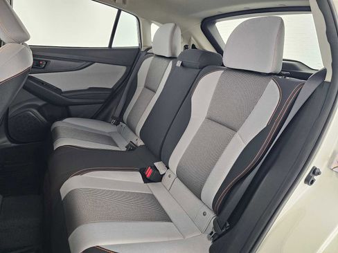 Used 2019 Subaru Crosstrek 2.0i Premium w/ Eyesight System image 17