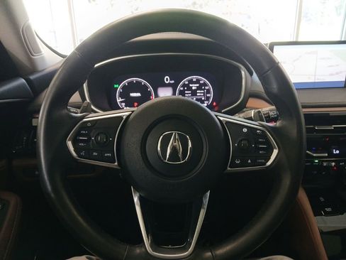 Used 2023 Acura MDX SH-AWD w/ Technology Package image 22