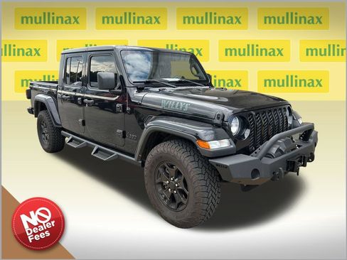 Used 2021 Jeep Gladiator Sport AWD/4WD image 1