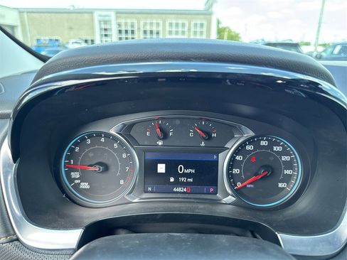 Used 2021 Chevrolet Traverse Premier image 21