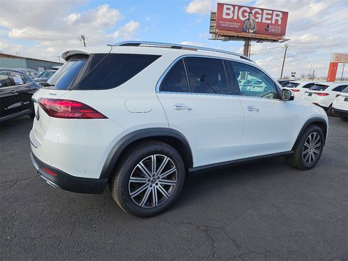 Certified 2024 Mercedes-Benz GLE 450 4MATIC image 8