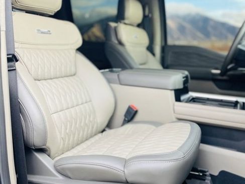 Used 2026 Ford F350 Platinum w/ Platinum Plus Package image 18