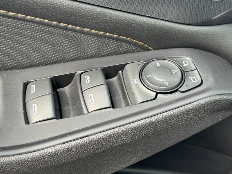Used 2021 Chevrolet Traverse Premier w/ Redline Edition AWD/4WD image 24