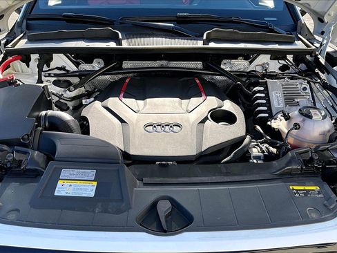 Used 2023 Audi SQ5 Premium Plus w/ Premium Plus Package image 36