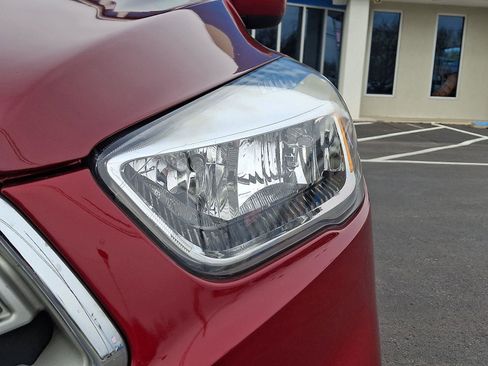 Used 2019 Ford Escape SE image 9