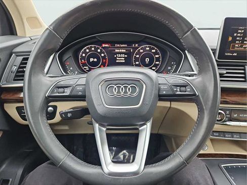 Used 2018 Audi Q5 Prestige w/ Prestige Package AWD/4WD image 18
