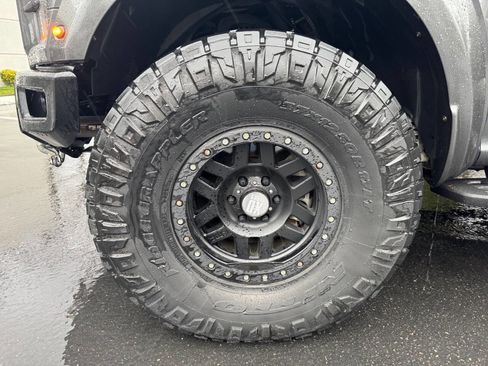 Used 2017 Ford F150 Raptor w/ Equipment Group 802A Luxury image 25