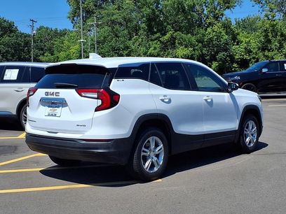 Used 2023 GMC Terrain SLE