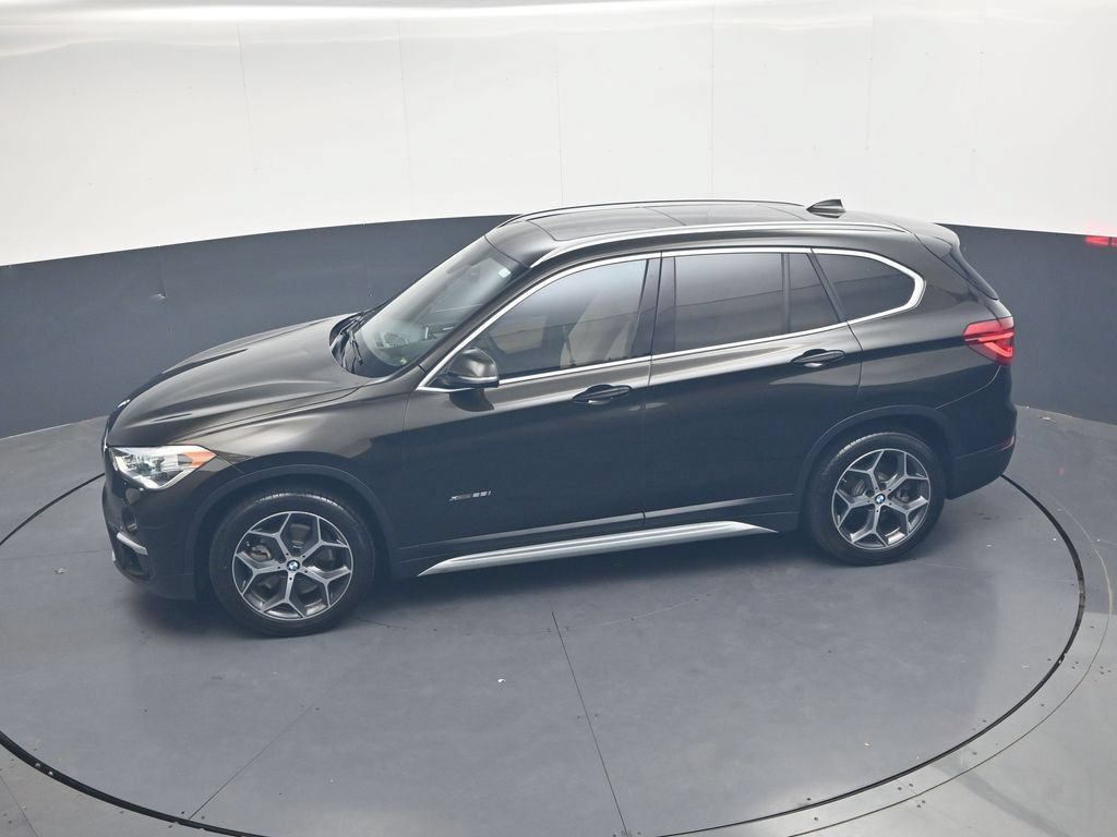 Used 2017 BMW X1 xDrive28i AWD/4WD image 25
