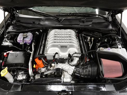 Used 2023 Dodge Challenger SRT Hellcat image 9