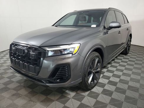 Used 2025 Audi Q7 3.0T Premium Plus w/ Premium Plus Package AWD/4WD image 3