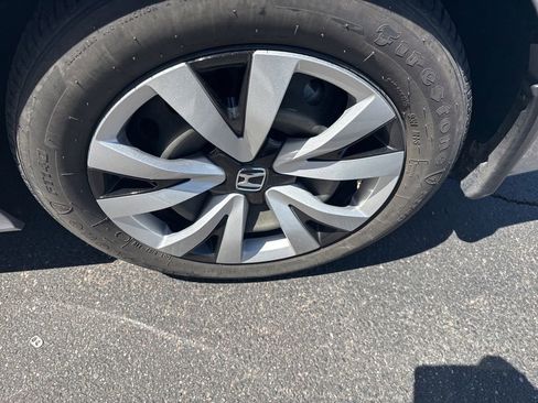 Certified 2023 Honda Civic LX image 9