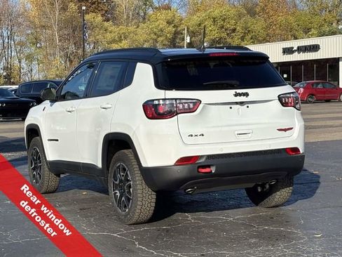 New 2026 Jeep Compass Trailhawk image 9