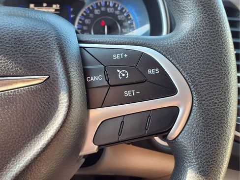 Used 2015 Chrysler 200 LX FWD image 14