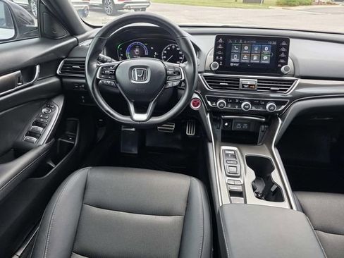 Used 2022 Honda Accord Sport image 6