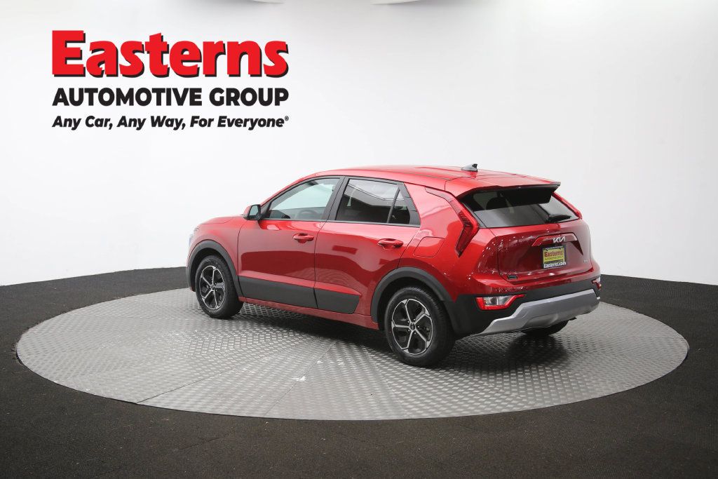 Used 2025 Kia Niro LX FWD image 64