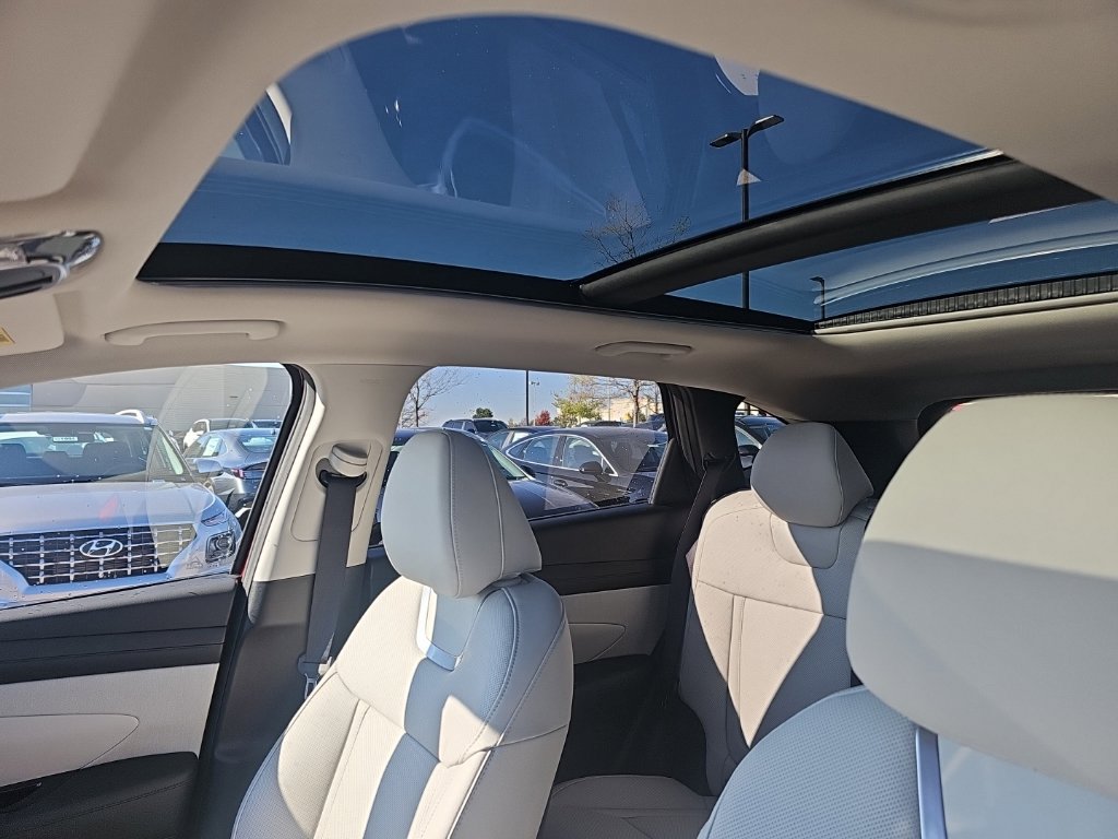 New 2026 Hyundai Tucson Limited AWD/4WD image 35