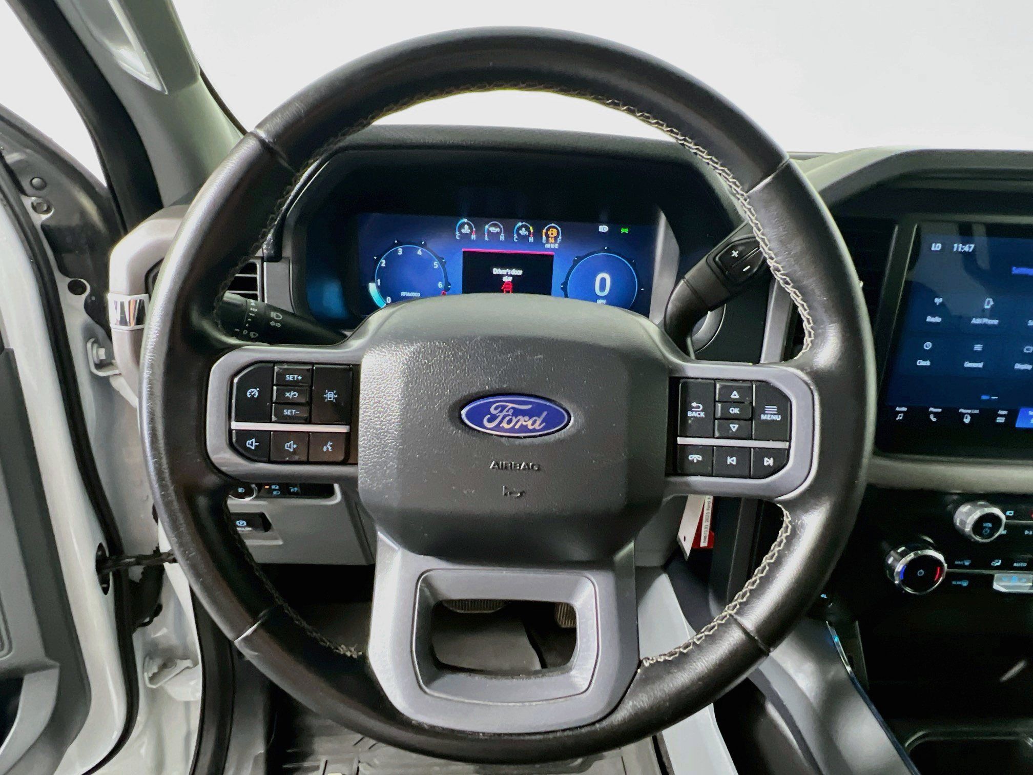 Used 2025 Ford F150 XLT w/ Equipment Group 301A Standard AWD/4WD image 17