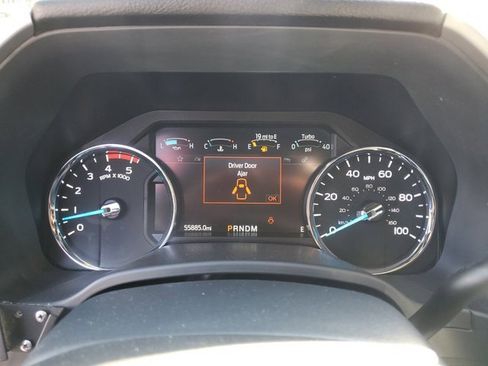 Used 2022 Ford F450 Lariat w/ Chrome Package image 23