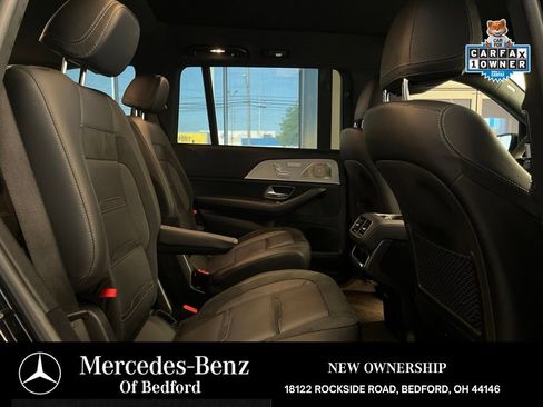 Used 2025 Mercedes-Benz GLS 63 AMG 4MATIC image 17