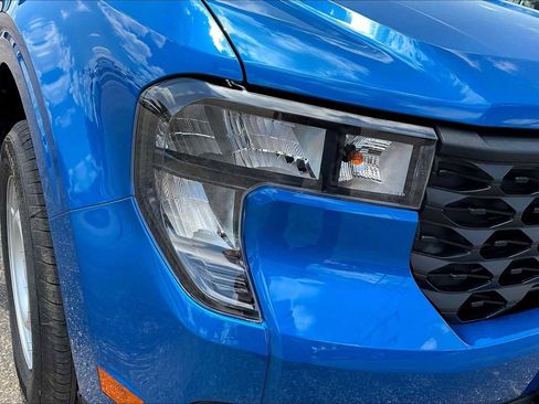 New 2025 Ford Maverick XL image 13