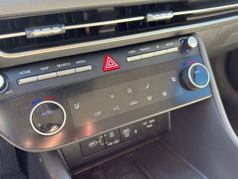 Used 2025 Hyundai Sonata SEL image 15