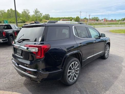 Used 2022 GMC Acadia Denali w/ Trailering Package AWD/4WD image 5