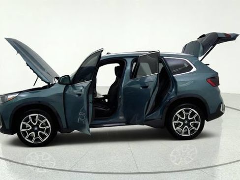 Used 2025 BMW X1 xDrive28i AWD/4WD image 12