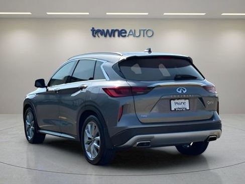 Used 2022 INFINITI QX50 Essential AWD/4WD image 3