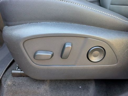 New 2026 Chevrolet Traverse LT w/ Enhanced Driving Package image 19