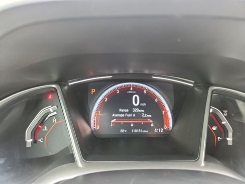 Used 2019 Honda Civic Sport image 8