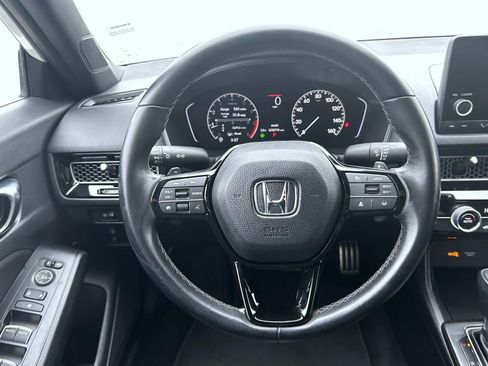 Used 2023 Honda Civic Sport image 11