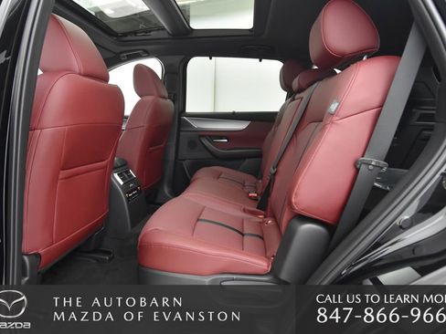 Certified 2025 MAZDA CX-70 Plug-In Hybrid w/ Premium Plus image 27