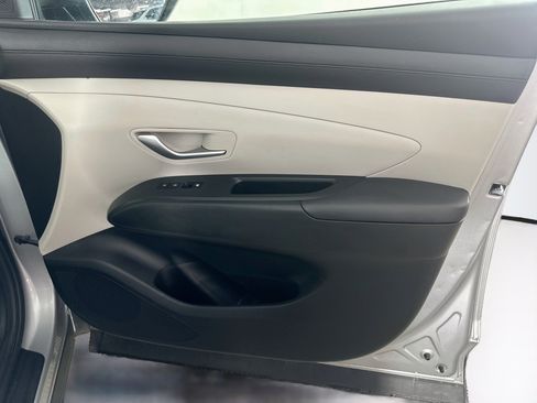 Used 2025 Hyundai Tucson SEL AWD/4WD image 32