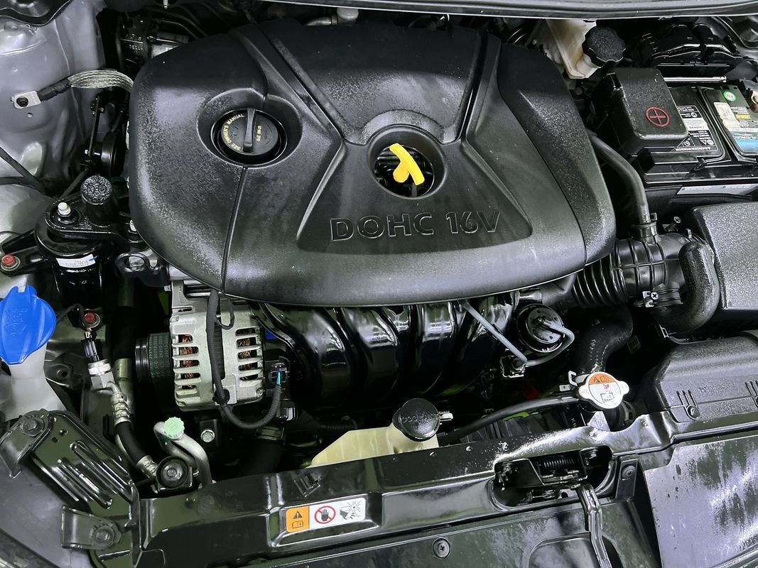 Used 2016 Hyundai Elantra Value Edition FWD image 19