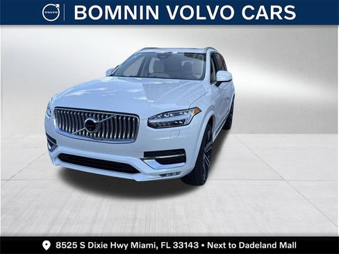 New 2025 Volvo XC90 B6 Plus image 1