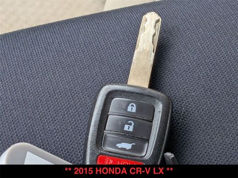 Used 2015 Honda CR-V LX image 28