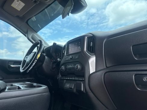 Used 2023 Chevrolet Silverado 1500 Custom RWD image 27