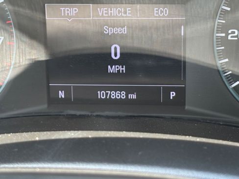 Used 2023 Chevrolet Malibu LT FWD image 41