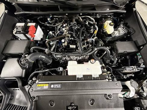 Certified 2026 Toyota 4Runner SR5 AWD/4WD image 31