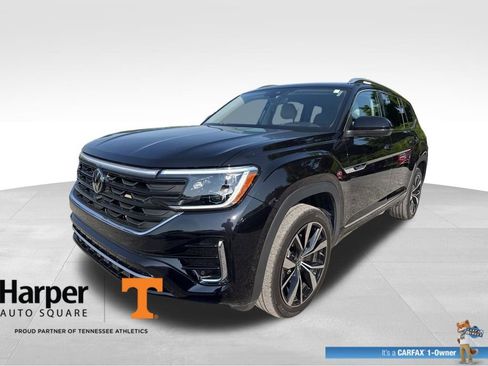 Used 2024 Volkswagen Atlas SEL Premium R-Line AWD/4WD image 1