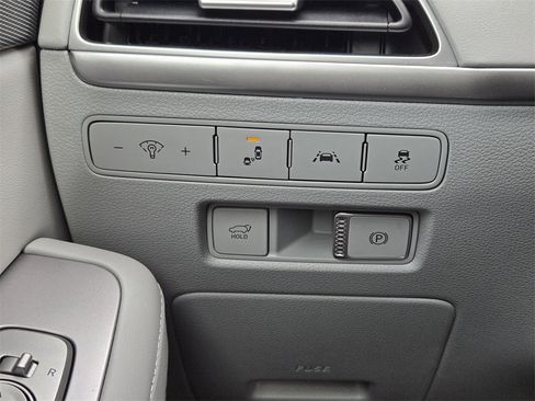 Used 2021 Hyundai Palisade SEL w/ Premium Package image 24