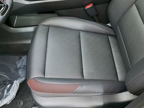 New 2026 Chevrolet Equinox RS image 21