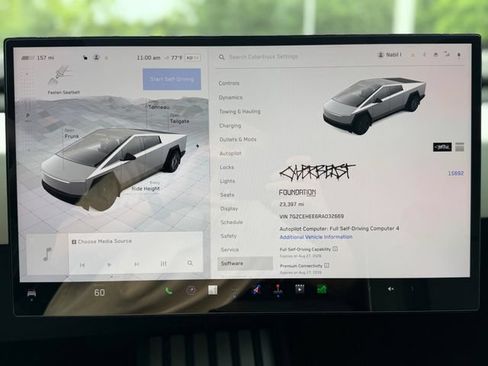 Used 2024 Tesla Cybertruck Cyberbeast AWD/4WD image 40