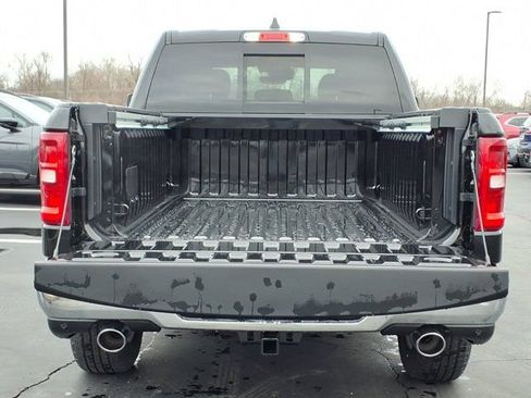 New 2026 RAM 1500 Big Horn AWD/4WD image 18