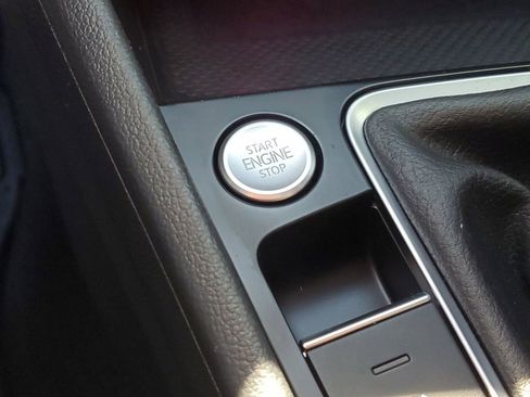 Used 2023 Volkswagen Jetta GLI Autobahn FWD image 19