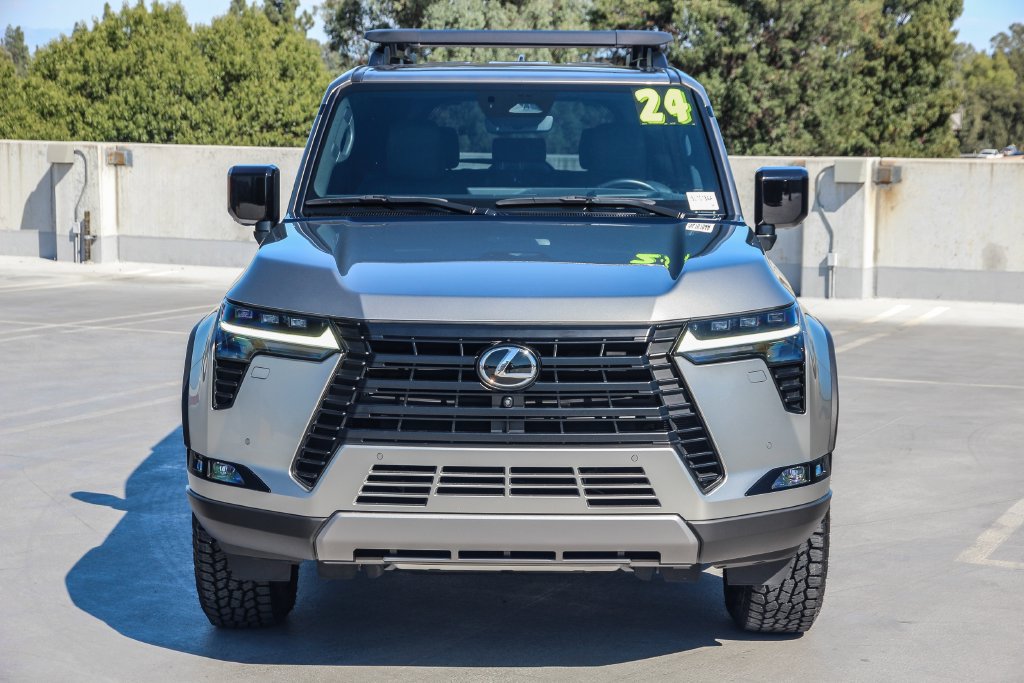 Certified 2024 Lexus GX 550 AWD/4WD image 2